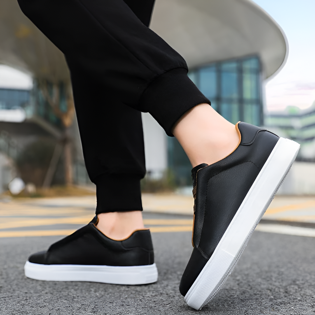 Men's Sneakers with Timeless Comfort
