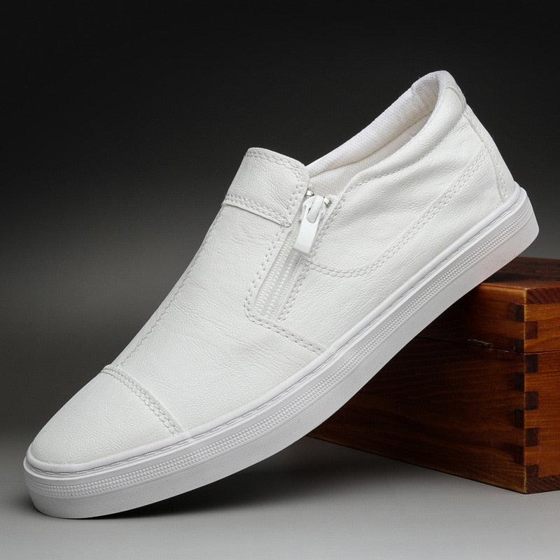 Men's British Leather Shoes with Classic Design