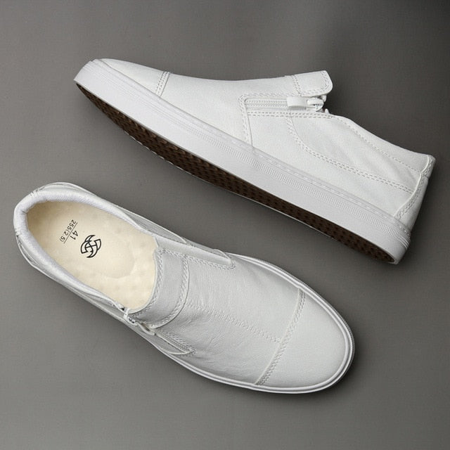 Men's British Leather Shoes with Classic Design